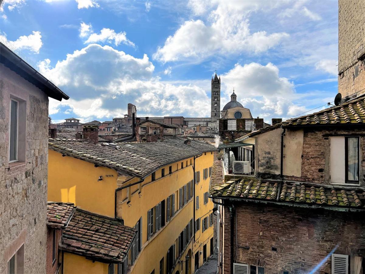 Kami-Central Beautiful Apartment Over The Roofs Siena Bagian luar foto